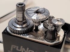 servo2